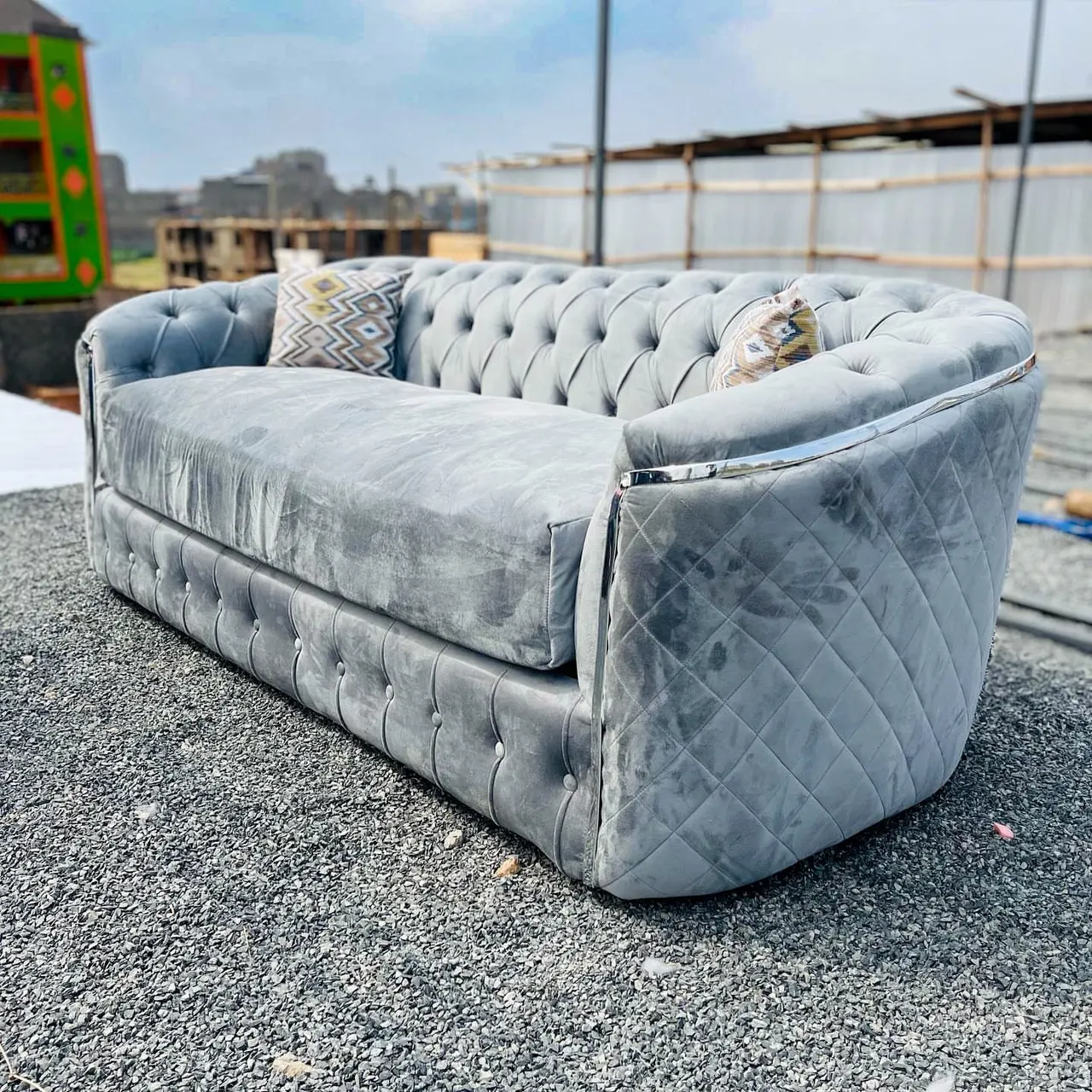 Grey Curved Diamond 3-Seater Chesterfield Sofa